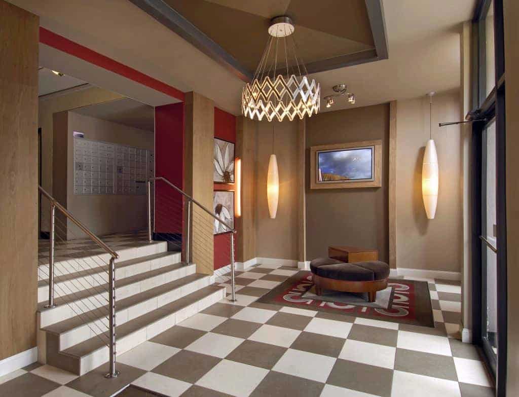 narod-lobby wide angle