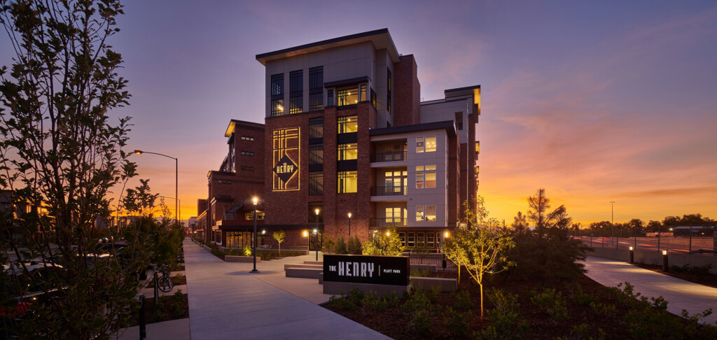 Thehenrynight6898
