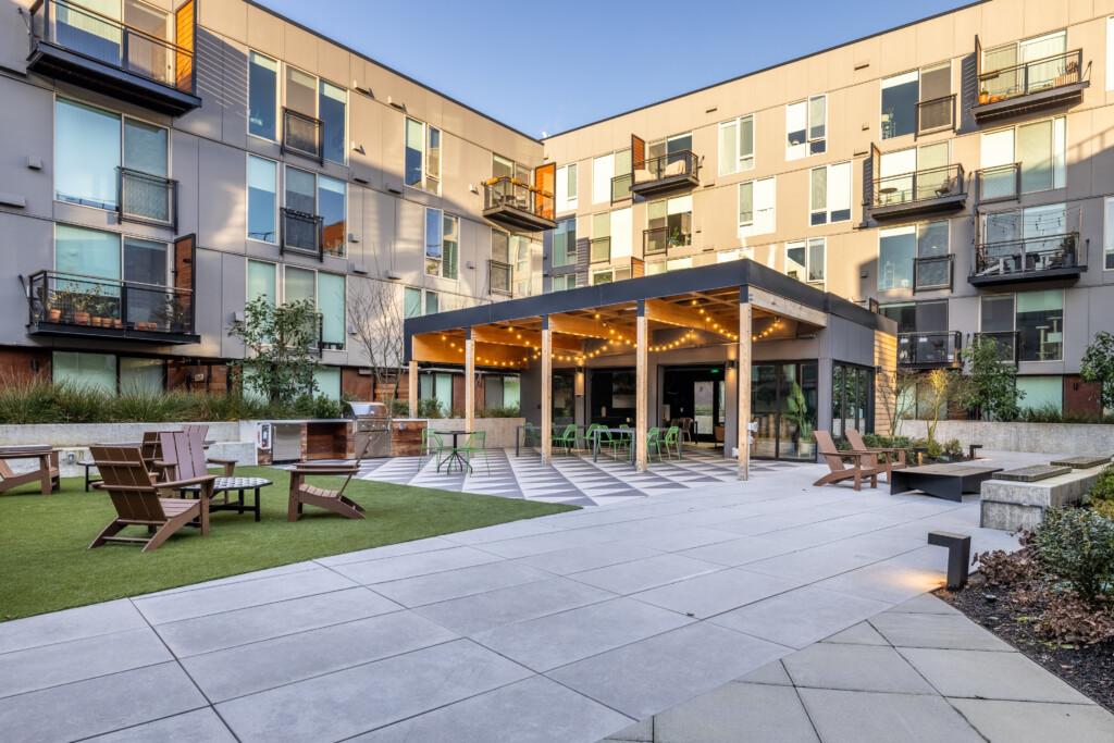 Courtyard 681a2946 Hdr
