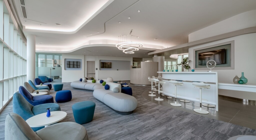 Adaire Rooflounge