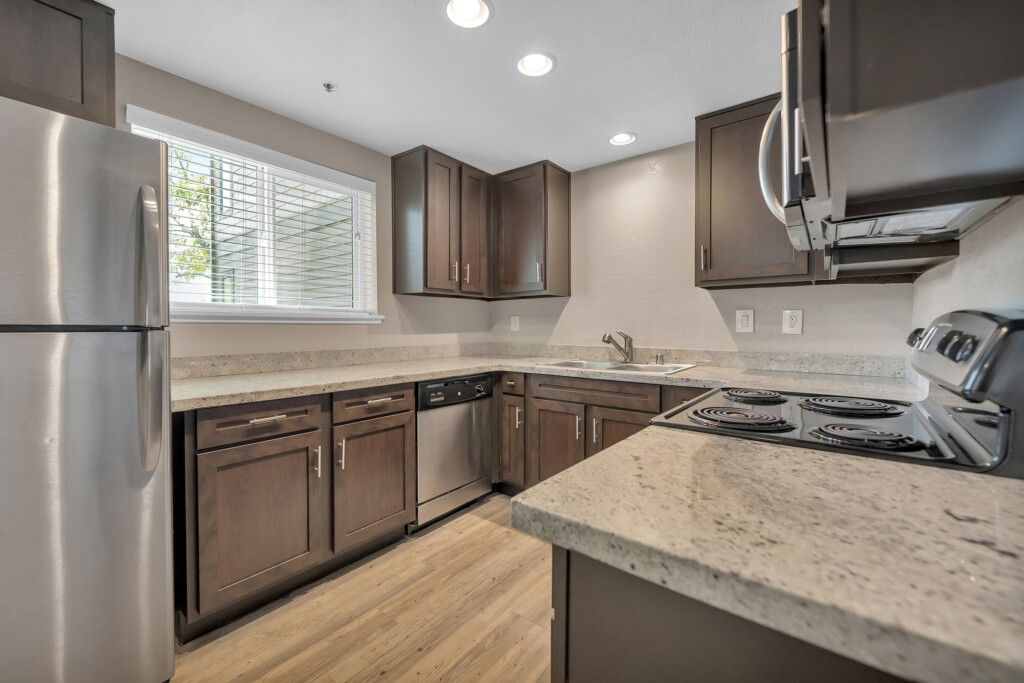 Larkspur Courts 4