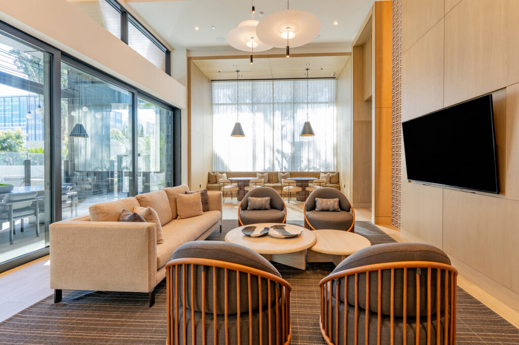 Revery Club Lounge 8