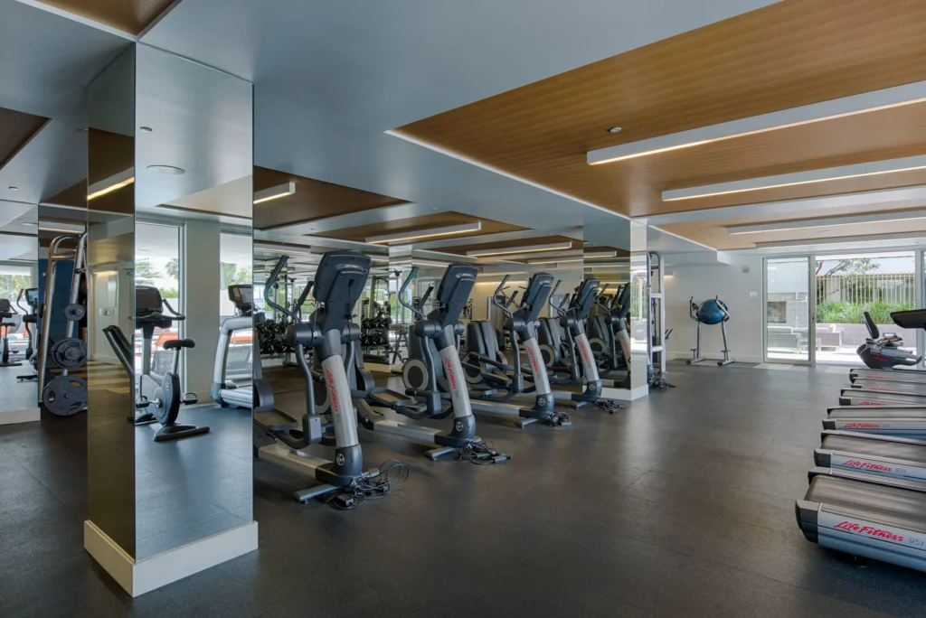 Stella Marina Del Rey Amenities