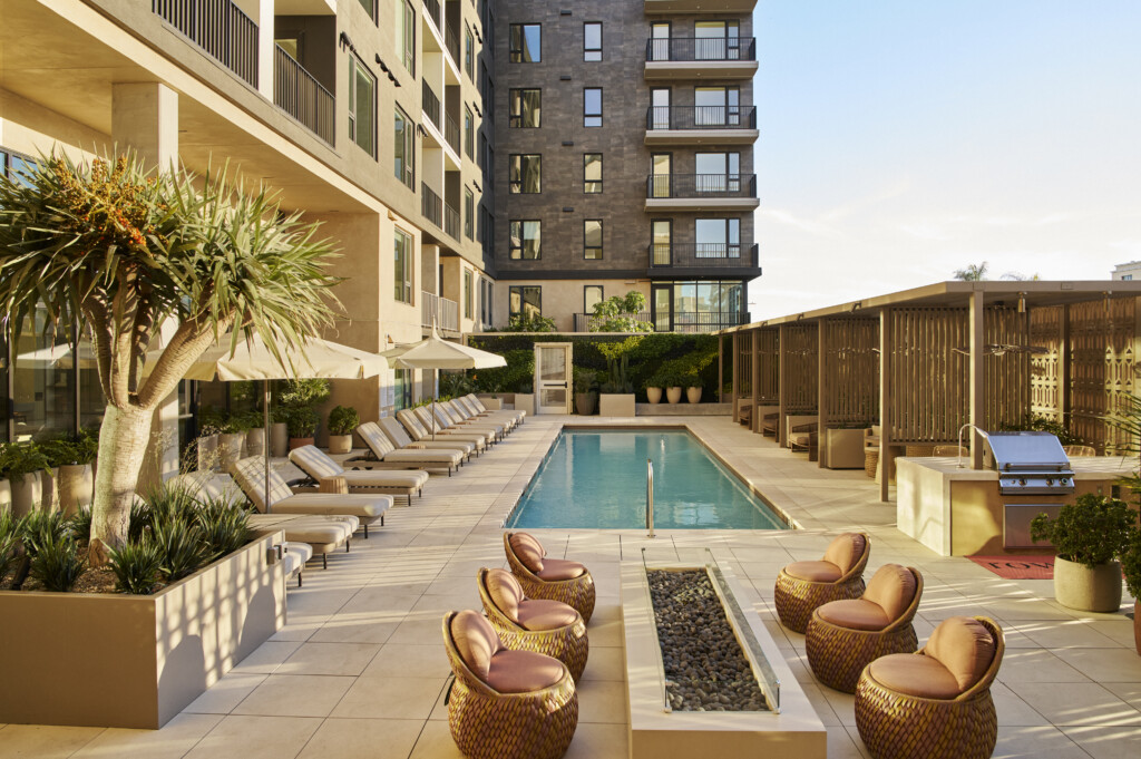 Exterior with swimming pool